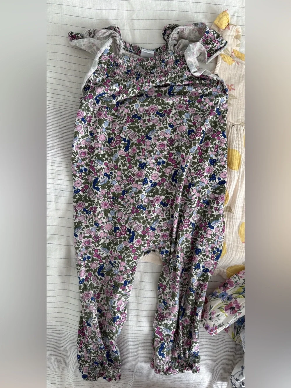 Baby Gap bundle: 6 NWT dresses 12-18mo